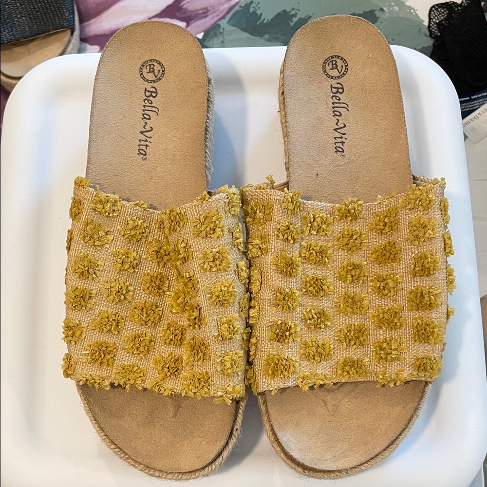 Bella Vita Yellow Textured Slide Sandals